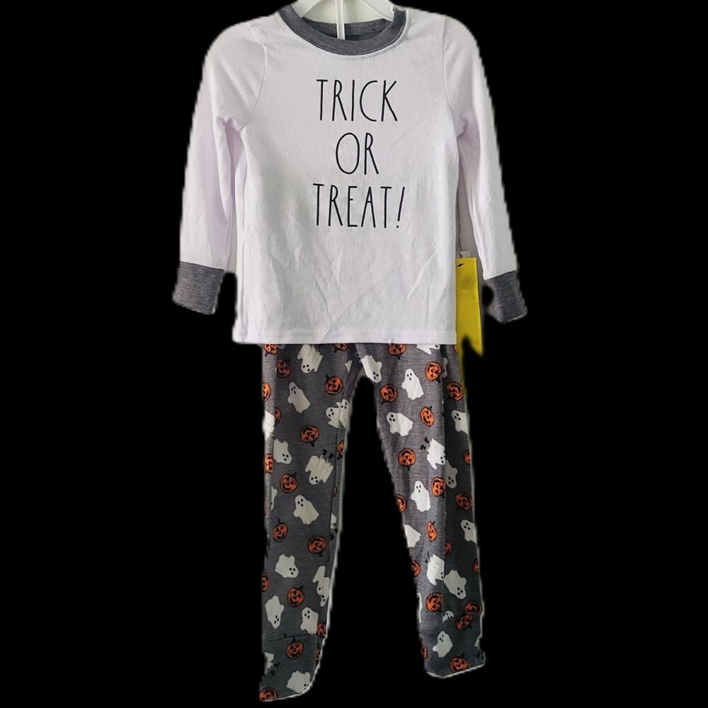 Rae Dunn 2 Piece Halloween Pajama Set White and Gray Trick or Treat Kids Size 4T
